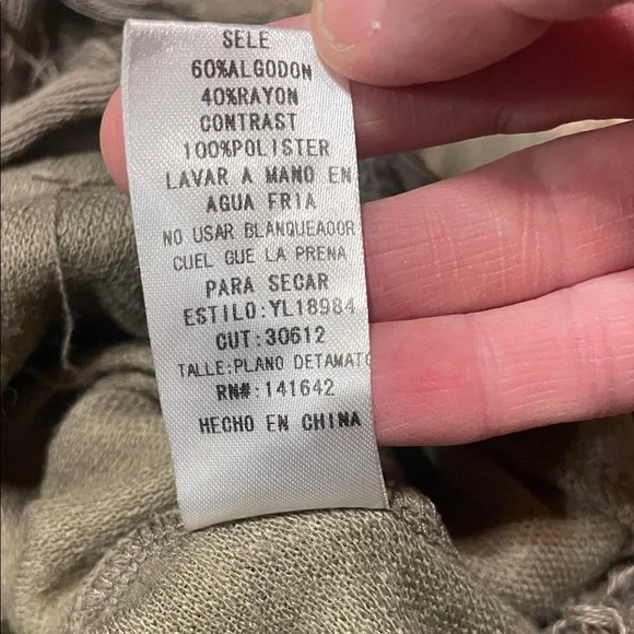 Elegant Fringe Women's Poncho in Olive - Picture 4 of 4